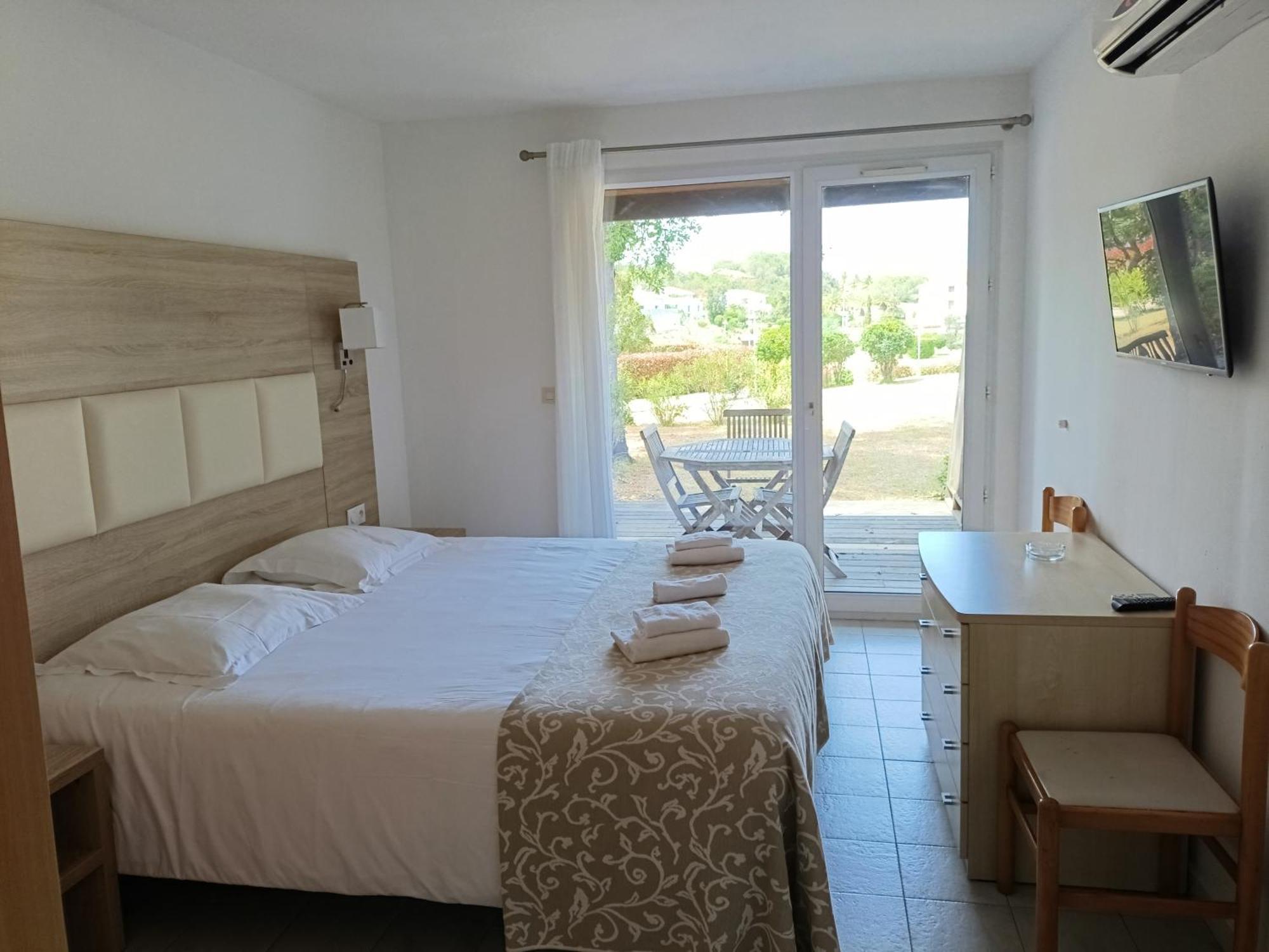 Residence Les Pavillons Du Golfe Favone Zewnętrze zdjęcie